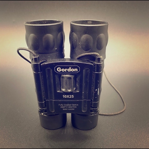 Gordon 10X25 Binoculars - Picture 1 of 4